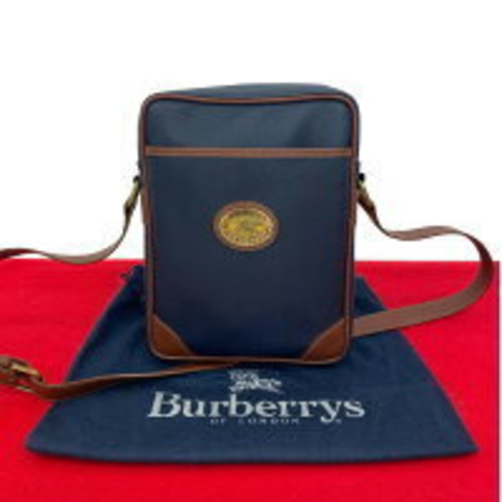 Burberry Nova Check Shadow Black Horse logo leather Shoulder Bag Navy Blue brown